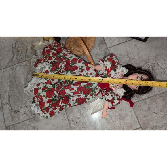 21" Madame Alexander Scarlett O`hara Doll In Rose Picnic Dress With Basket & Hat - Picture 9 of 10